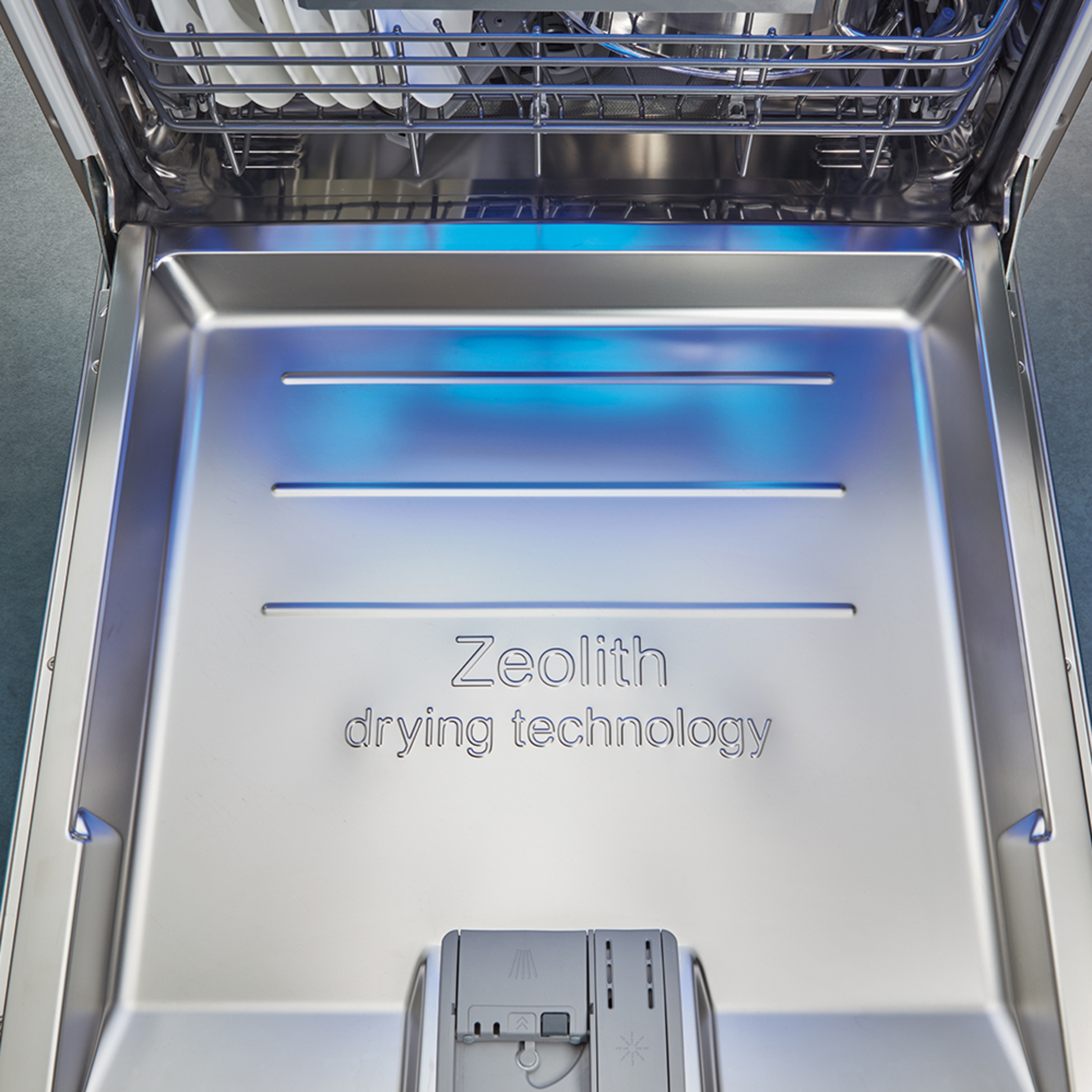 Zeolith Trocknen – Für glänzende Spülergebnisse bei Elektrotechnik Loth in Frankfurt